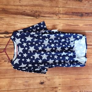 LuLaRoe Top Stars Patriotic Size Large Irma Star Pattern Navy And White Size L